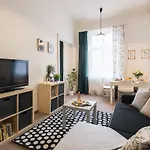 Prague Center Apartment Near Old Town Square By Easybnb